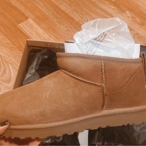 Ugg ultra mini